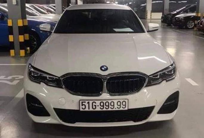 Biển số “siêu đẹp” toàn gắn xe sang! - Ảnh 1.