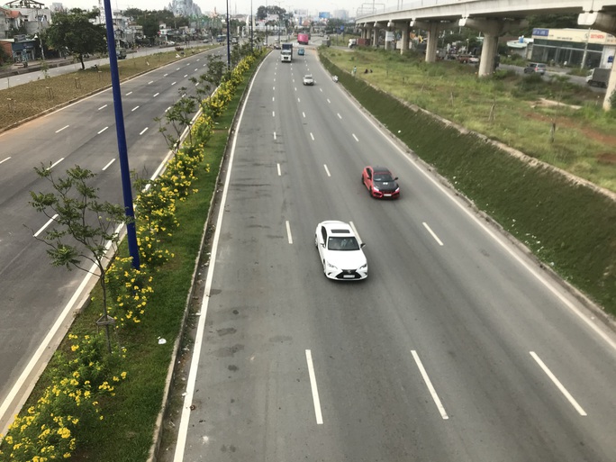 Ngày mai, áp lực giao thông cửa ngõ phía Đông TP HCM sẽ được giải tỏa - Ảnh 1.