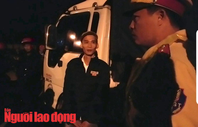 Vụ xe tải tông xe CSGT: Tài xế xe tải có nồng độ cồn vượt 3 lần mức xử phạt tối đa - Ảnh 2. Vụ xe tải tông xe CSGT: Tài xế xe tải có nồng độ cồn vượt 3 lần mức xử phạt tối đa - Ảnh 2.