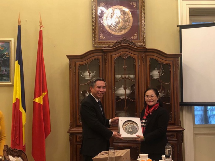 Đoàn đại biểu HĐND TP HCM thăm và làm việc tại Romania - Ảnh 3. Đoàn đại biểu HĐND TP HCM thăm và làm việc tại Romania - Ảnh 3.