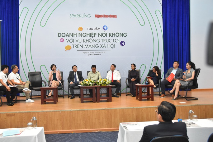 Doanh nghiệp quyết nói không với vu khống, trục lợi trên mạng xã hội - Ảnh 2. Doanh nghiệp quyết nói không với vu khống, trục lợi trên mạng xã hội - Ảnh 2.