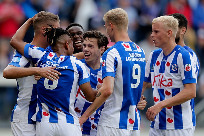 Chính thức: Bóng đá Hà Lan vỡ trận, hủy bỏ mùa giải vô địch Eredivisie - Ảnh 4. Chính thức: Bóng đá Hà Lan vỡ trận, hủy bỏ mùa giải vô địch Eredivisie - Ảnh 4.