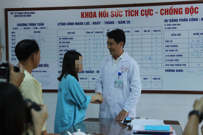 Vụ 2 sản phụ tử vong, 1 nguy kịch: 13/16 tiêu chí của lô thuốc gây tê Bupivacaine đạt yêu cầu - Ảnh 2.