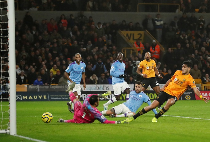 Wolverhampton ngược dòng đẳng cấp, Man City thua tê tái ở Molineux - Ảnh 7.