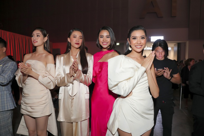 Sơn Tùng M-TP gây chú ý tại triển lãm thời trang Nguyễn Công Trí - Ảnh 5.
