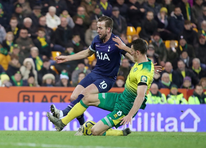 Thoát hiểm nghẹt thở tại Carrow Road, Tottenham lỡ bước vào top 4 - Ảnh 5.