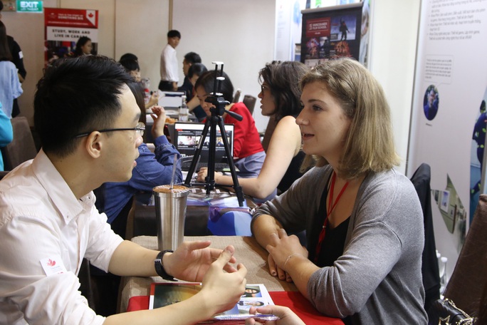 Cơ hội nào cho du học sinh làm việc tại Canada? - Ảnh 1. Cơ hội nào cho du học sinh làm việc tại Canada? - Ảnh 1.