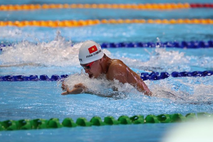 SEA Games 30: Huy Hoàng phá kỷ lục 400m tự do, lấy HCV đầu tiên môn bơi lội - Ảnh 13.