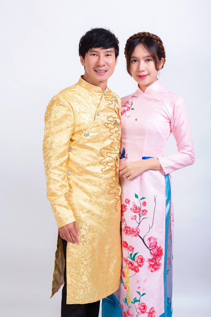 Gia đình Lý Hải - Minh Hà rực rỡ đón Xuân - Ảnh 4.
