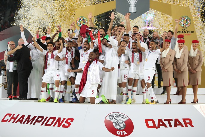 Clip: Qatar vô địch Asian Cup và những giọt nước mắt Samurai - Ảnh 7.