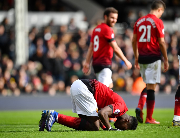 Paul Pogba rực sáng, Man United soán chỗ Chelsea ở Top 4 - Ảnh 6.