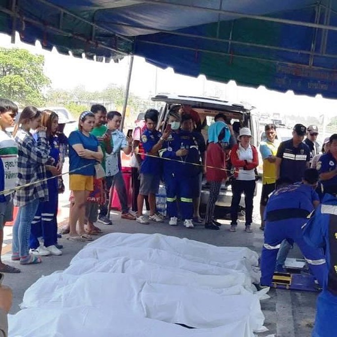 5 người Việt tử vong trong tai nạn thảm khốc tại Thái Lan - Ảnh 1.