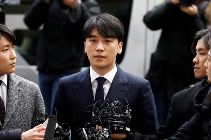 Đài SBS tiếp tục gây bão về bê bối Seungri - Ảnh 2.