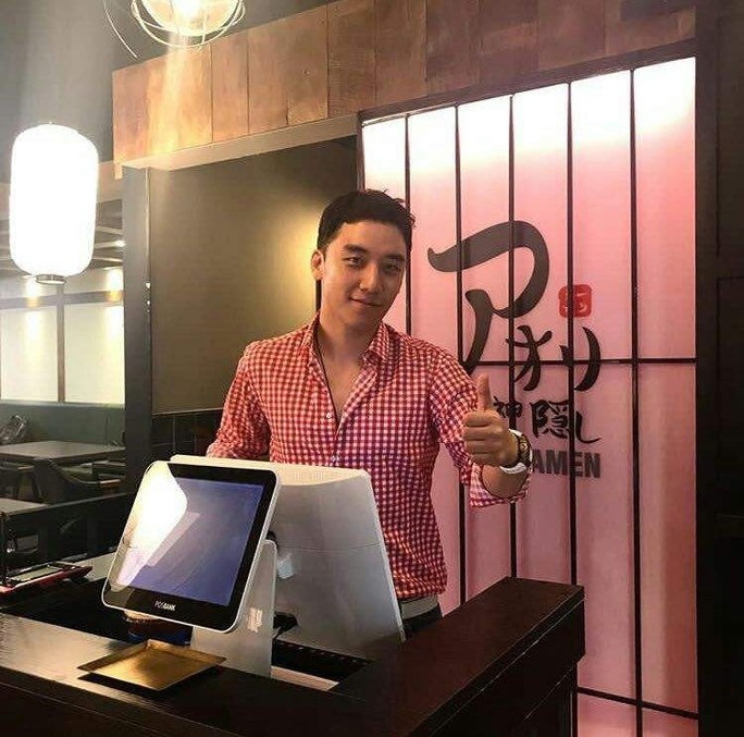 Chuỗi cửa hàng mì Aori Ramen lao đao theo vụ bê bối Seungri - Ảnh 1.