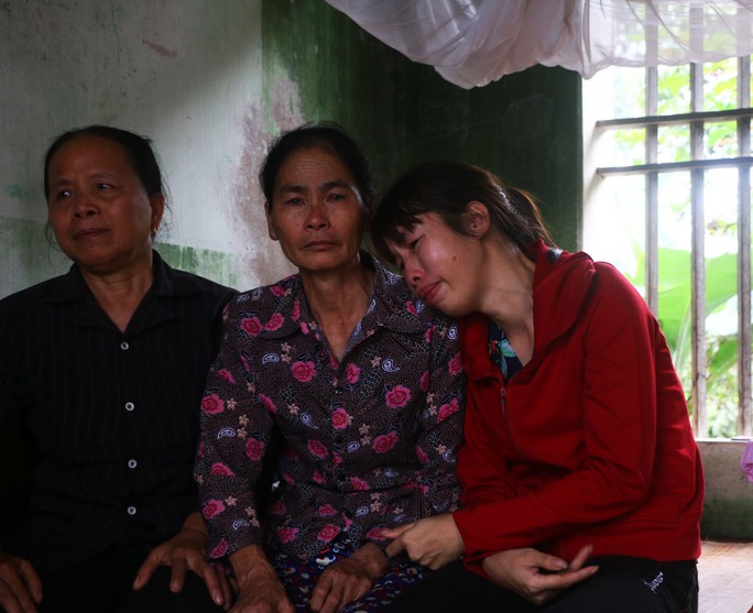 Nhói lòng gia cảnh nữ sinh lớp 9 bị đánh dã man, lột đồ - Ảnh 5.
