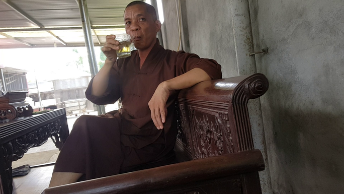 Xôn xao thông tin trụ trì chùa Trung Hành dọa thả chó cắn nát mặt Phật tử - Ảnh 1.