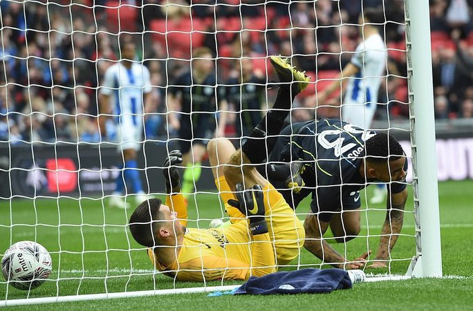 Vào chung kết FA Cup, Man City tiến sát giấc mơ ăn 4 - Ảnh 4.