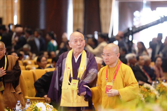 Thủ tướng: Suy nghiệm lời Phật dạy để kiến tạo xã hội tốt đẹp hơn - Ảnh 12.