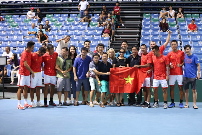 Thắng ngược dòng, Hoàng Nam giúp Việt Nam vô địch nhóm 3 Davis Cup 2019 - Ảnh 6.