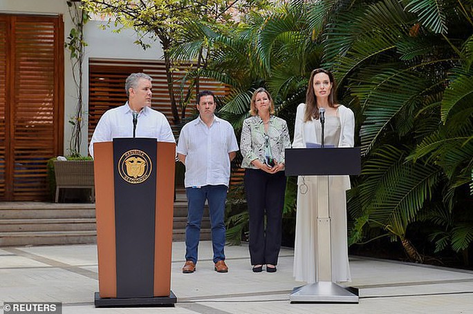 Angelina Jolie kêu gọi hỗ trợ trẻ em Venezuela - Ảnh 2.