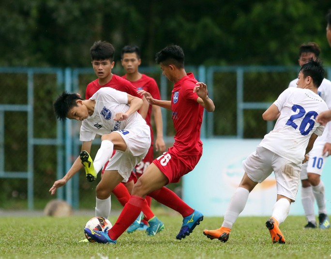 u17 hagl jmg
