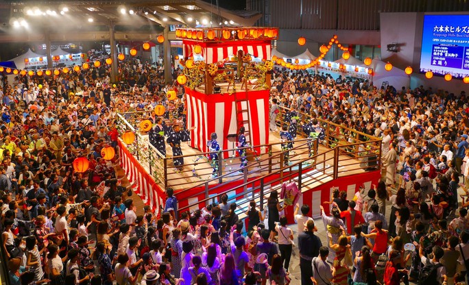 Đến Nhật Bản vào mùa lễ hội lớn nhất năm - Ảnh 1.
