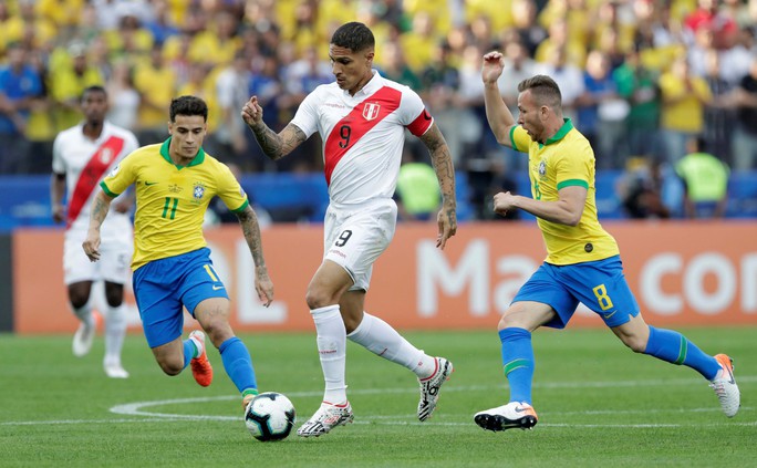 thành tích đối đầu colombia vs peru