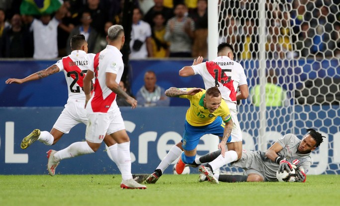 Thẻ đỏ, phạt đền, Brazil giành hết vinh quang Copa America - Ảnh 12.
