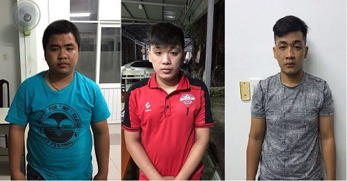 Bị đánh chết lãng xẹt vì tranh chấp bóng trên sân - Ảnh 1. Bị đánh chết lãng xẹt vì tranh chấp bóng trên sân - Ảnh 1.