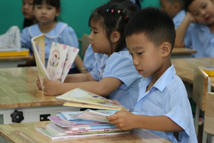 Phóng sự ảnh: Chào lớp 1 - Ảnh 17. Phóng sự ảnh: Chào lớp 1 - Ảnh 17.