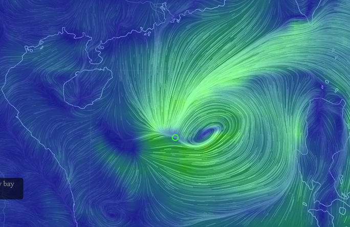 Bão số 4 giật cấp 12 có khả năng đổ bộ  từ Thanh Hóa đến Quảng Bình - Ảnh 2.