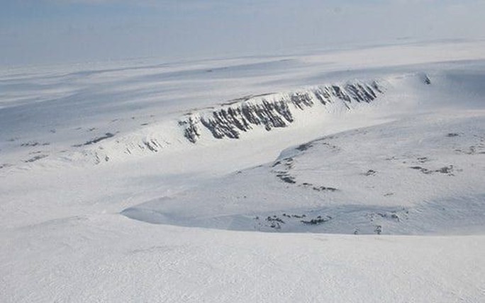 Nga phát hiện 5 hòn đảo ở Bắc Cực nhờ băng tan - Ảnh 1.