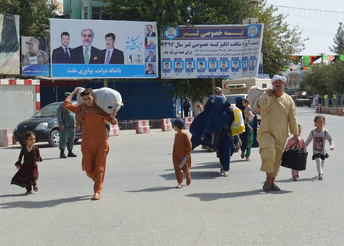 Taliban vừa hòa đàm với Mỹ vừa đánh lớn ở Afghanistan - Ảnh 3.