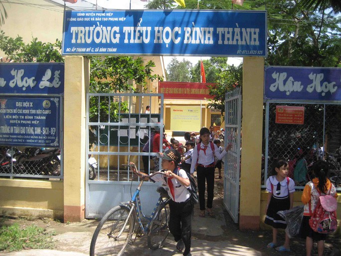 Báo Người Lao Động mang trung thu đến trẻ em nghèo Hậu Giang - Ảnh 15.