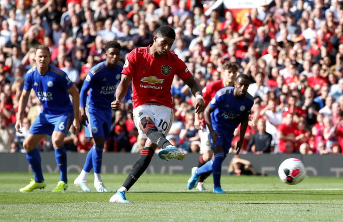 Man United thắng thót tim, Man City gục ngã trước tân binh Norwich - Ảnh 3.