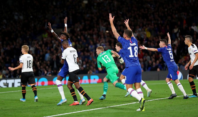Chelsea thua sốc sân nhà, Ajax thắng tưng bừng Champions League - Ảnh 4. Chelsea thua sốc sân nhà, Ajax thắng tưng bừng Champions League - Ảnh 4.