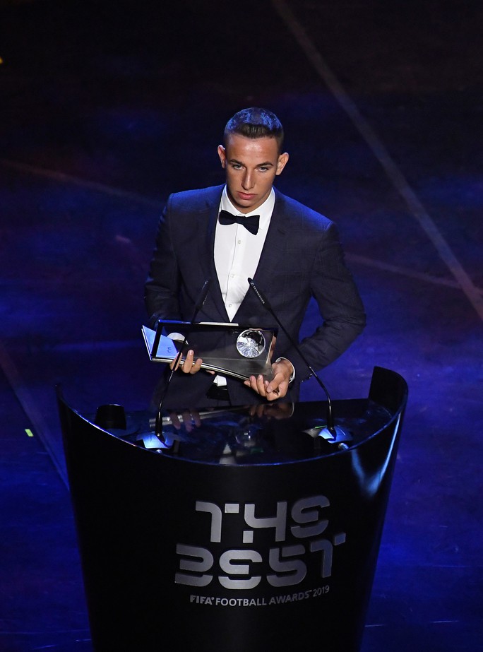 FIFA gây sốc, lần đầu trao The Best cho Lionel Messi - Ảnh 8.