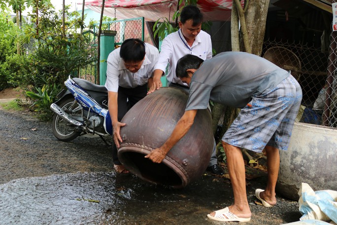 Lo sốt xuất huyết phức tạp thêm - Ảnh 2.