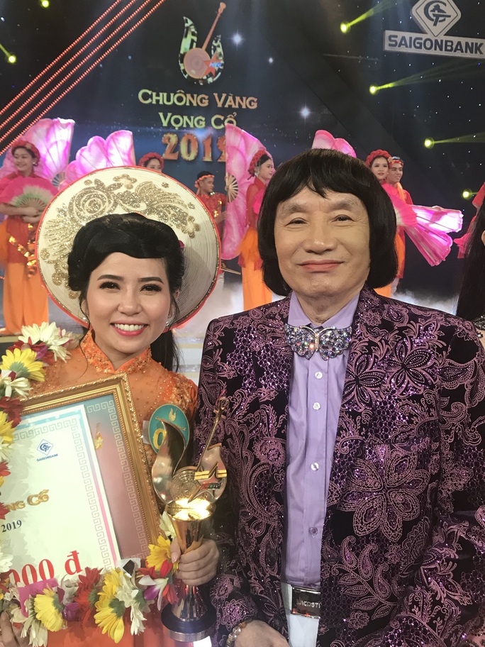 Quách Thị Diễm Ngọc đoạt giải Chuông vàng vọng cổ 2019 - Ảnh 2.