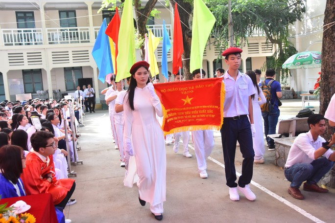 Bí thư Thành ủy TP HCM: Trường THPT Lê Quý Đôn phải là trường hàng đầu của TP - Ảnh 8.