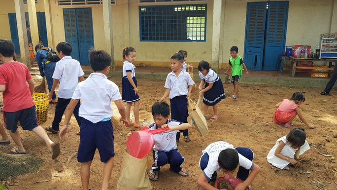 Hơn 8.200 người tham gia dọn vệ sinh Ngày Vì môi trường Phú Quốc - Ảnh 2.