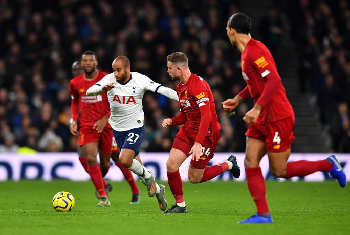 Hạ chủ nhà Tottenham, Liverpool chạm tay vào lịch sử - Ảnh 3.