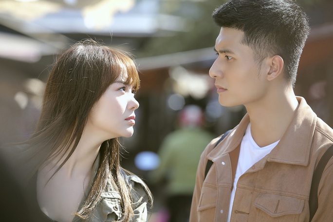 Minh Hằng nhiệt huyết gia nhập đường đua web-drama - Ảnh 7. Minh Hằng nhiệt huyết gia nhập đường đua web-drama - Ảnh 7.