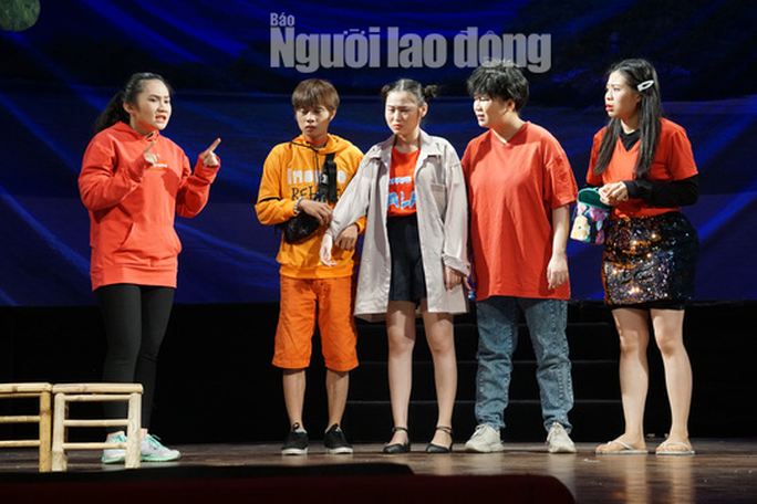 Lê Lộc tạo dấu ấn trong Ma nữ không chồng - Ảnh 2. Lê Lộc tạo dấu ấn trong Ma nữ không chồng - Ảnh 2.