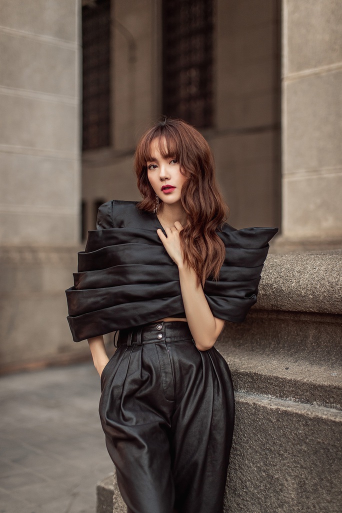 Minh Hằng nhiệt huyết gia nhập đường đua web-drama - Ảnh 2. Minh Hằng nhiệt huyết gia nhập đường đua web-drama - Ảnh 2.