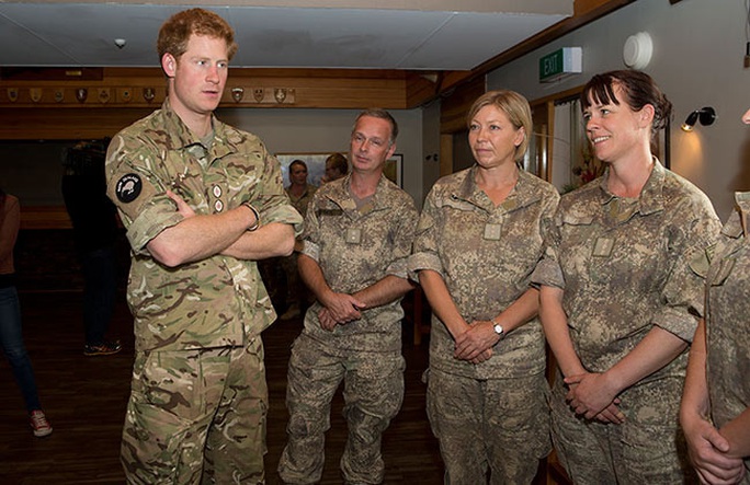 Hoàng tử Harry và Công nương Meghan mất danh hiệu hoàng gia - Ảnh 2.