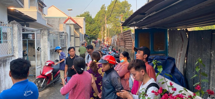 Thủ tướng: Khẩn trương điều tra nguyên nhân vụ cháy làm 5 người chết tại TP HCM - Ảnh 1. Thủ tướng: Khẩn trương điều tra nguyên nhân vụ cháy làm 5 người chết tại TP HCM - Ảnh 1.