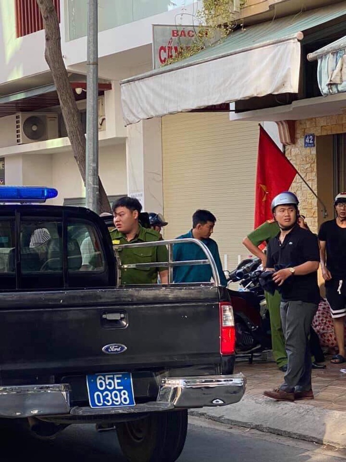 Cảnh sát khu vực ở Cần Thơ bị đâm chết khi đang làm nhiệm vụ chiều 30 Tết - Ảnh 1.