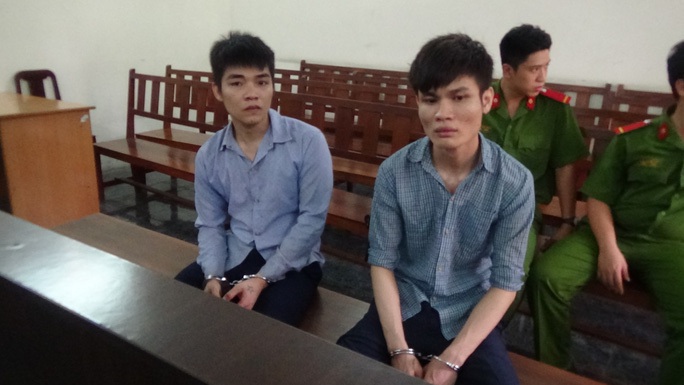 Kẻ vô cớ giết người trong quán karaoke nhận hình phạt chưa tương xứng? - Ảnh 1. Kẻ vô cớ giết người trong quán karaoke nhận hình phạt chưa tương xứng? - Ảnh 1.
