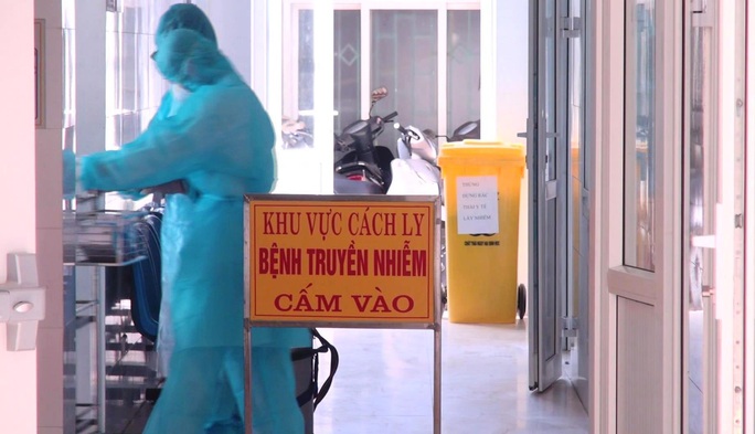 Nữ bệnh nhân nhiễm virus corona ở Thanh Hóa đã tiếp xúc với 21 người - Ảnh 4. Nữ bệnh nhân nhiễm virus corona ở Thanh Hóa đã tiếp xúc với 21 người - Ảnh 4.
